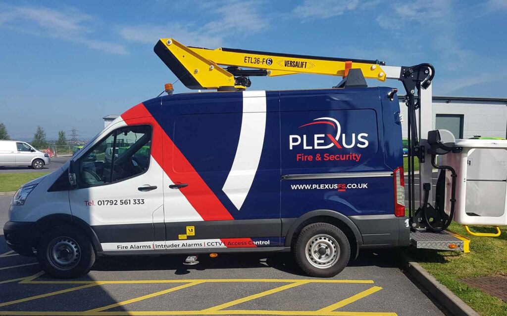 Plexus Van